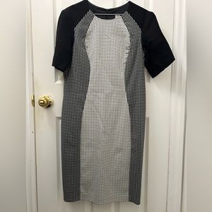 Tristan Black and white patterned sheath dress knee length elbow sleeves